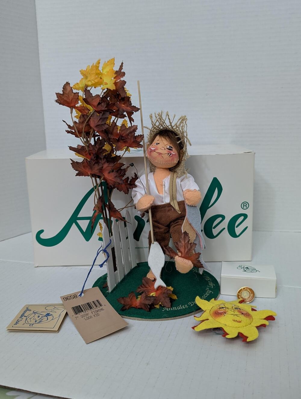 Vintage Annalee Goin Fishing Logo Kid Doll Society 1995 Complete Box & Pins